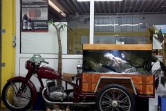 Mbuna-Motorrad-300-Liter-801
